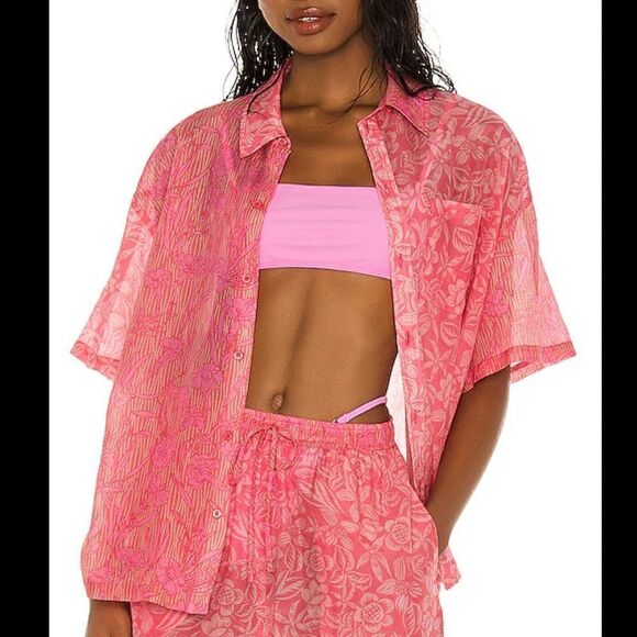 Boxy Top | Tell Your Friends - Picture 3 of 12